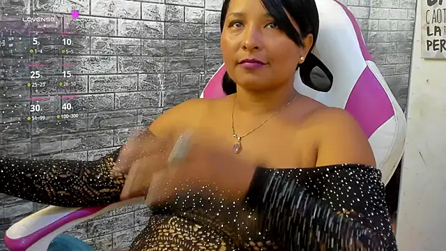 paola ih online show from July 20, 2026, 1:57 pm