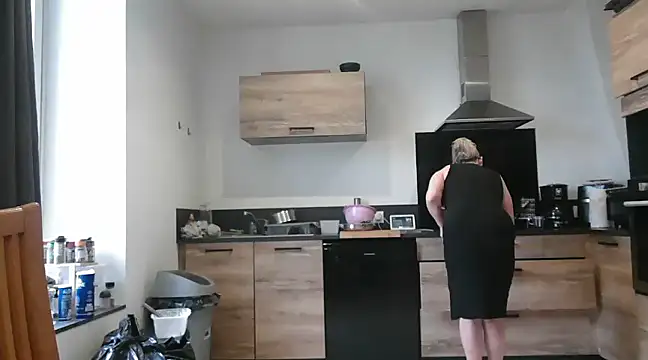 lilie69 online show from February 12, 2025, 11:07 am