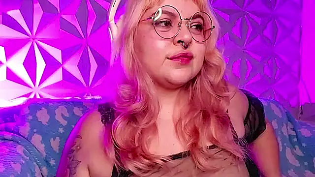 Satyn doll online show from April 4, 2026, 12:50 am