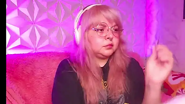 Satyn doll online show from January 18, 2026, 2:04 am