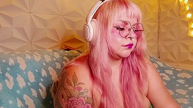 Satyn doll online show from June 4, 2026, 1:10 am