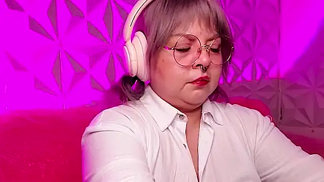 Satyn doll online show from October 29, 2025, 11:58 pm