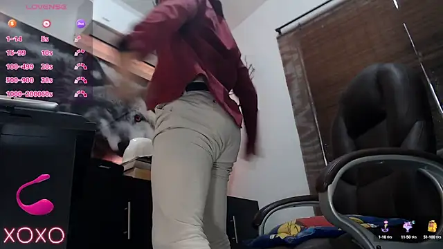 Snapshot of randyluke chatting on September 19, 2025, 2:10 pm randyluke online show from September 19, 2025, 2:10 pm