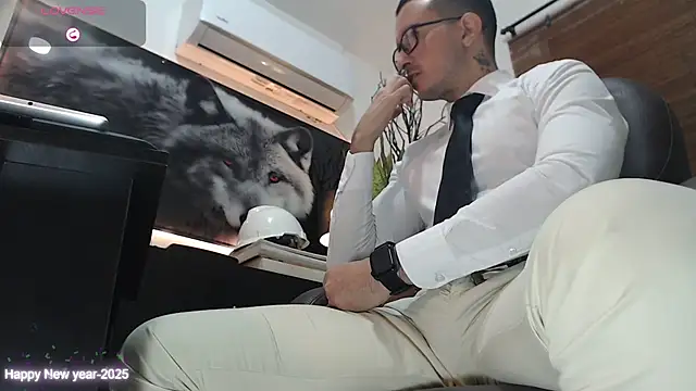 Snapshot of randyluke chatting on March 3, 2025, 11:11 am randyluke online show from March 3, 2025, 11:11 am