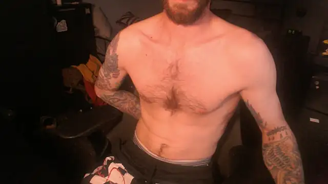 SexxxyLouis online show from September 19, 2025, 2:10 pm