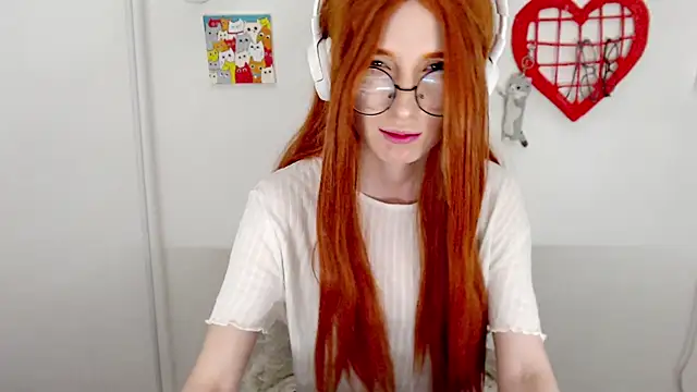 Snapshot of _Hanna_Moon_ chatting on July 5, 2026, 12:45 pm Hanna Moon online show from July 5, 2026, 12:45 pm