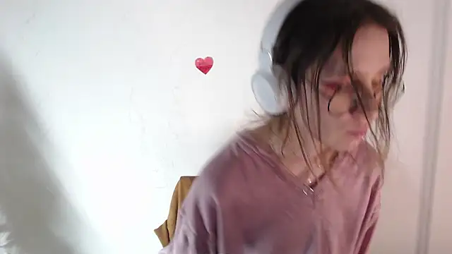 Snapshot of _Hanna_Moon_ chatting on March 2, 2026, 10:11 am Hanna Moon online show from March 2, 2026, 10:11 am