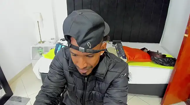 Snapshot of anhtony_wayans chatting on February 6, 2025, 12:54 am anhtony wayans online show from February 6, 2025, 12:54 am