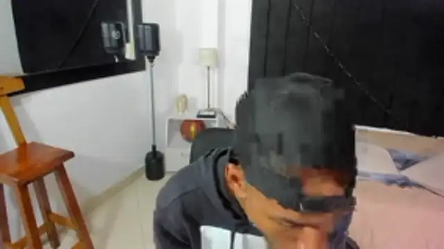 Snapshot of anhtony_wayans chatting on October 24, 2025, 12:20 am anhtony wayans online show from October 24, 2025, 12:20 am