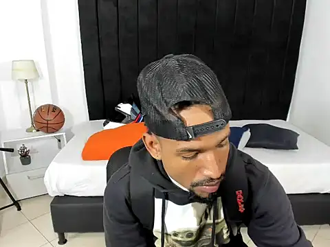 Snapshot of anhtony_wayans chatting on October 1, 2025, 12:16 am anhtony wayans online show from October 1, 2025, 12:16 am