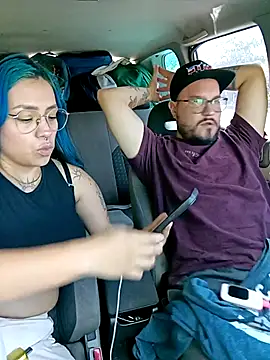 Snapshot of sgmr chatting on November 4, 2025, 2:43 pm sgmr online show from November 4, 2025, 2:43 pm