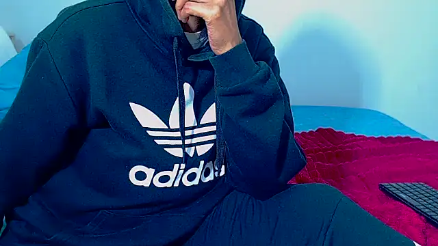 Curvy-Lisa online show from November 16, 2025, 5:50 pm