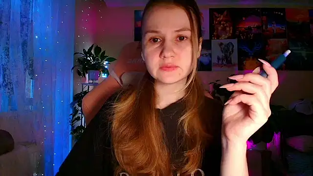 GoodWitch  online show from December 17, 2025, 7:46 am