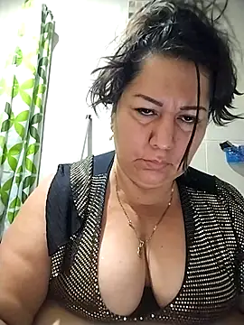 Brenda Berck  online show from March 21, 2026, 12:09 pm