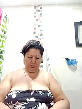 Snapshot of Brenda_Berck_ chatting on December 3, 2025, 12:48 pm Brenda Berck online show from December 3, 2025, 12:48 pm