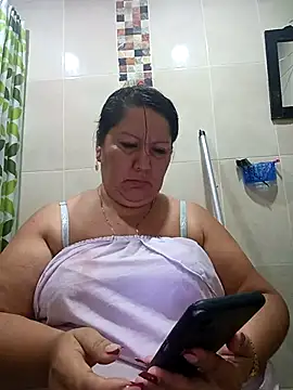 Snapshot of Brenda_Berck_ chatting on November 29, 2025, 2:55 am Brenda Berck online show from November 29, 2025, 2:55 am