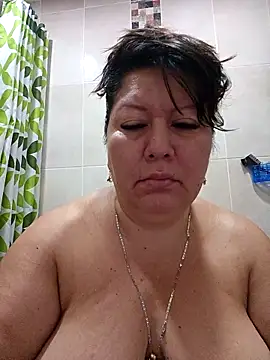 Snapshot of Brenda_Berck_ chatting on October 22, 2025, 11:20 am Brenda Berck online show from October 22, 2025, 11:20 am