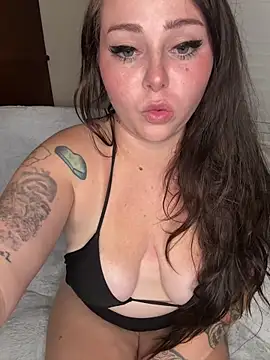 Kira tattoo online show from September 25, 2025, 3:34 am