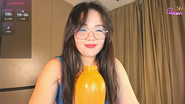 azure moon2 online show from May 26, 2026, 7:34 pm