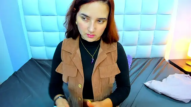 teresasroom  online show from February 7, 2026, 11:29 am