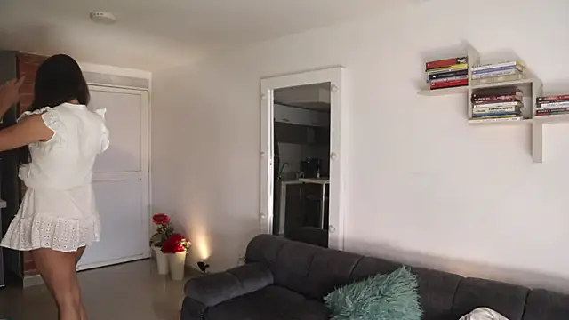  Vahos  online show from January 13, 2026, 8:02 pm