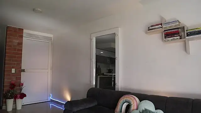  Vahos  online show from March 6, 2026, 5:30 pm