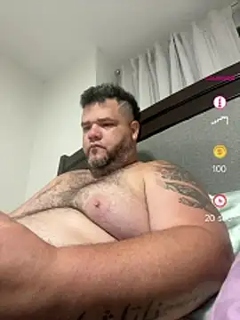 Snapshot of Gabihotxxx1 chatting on June 29, 2026, 12:05 pm Gabihotxxx1 online show from June 29, 2026, 12:05 pm