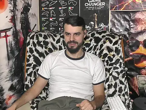 00george online show from December 16, 2025, 7:51 pm