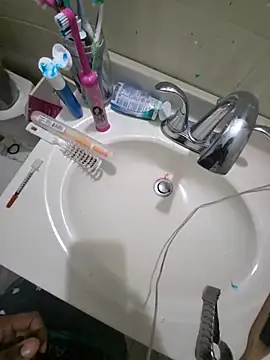 Msrcusslongg online show from April 24, 2026, 12:18 pm