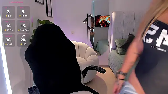 AmyWood online show from March 4, 2026, 6:48 pm