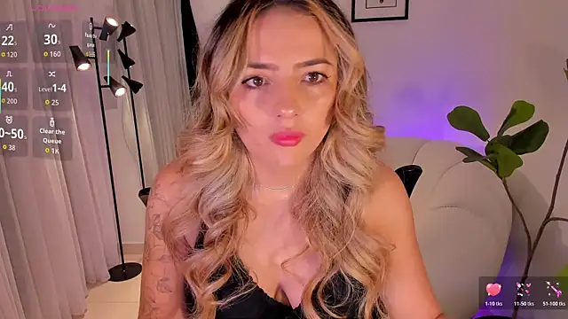 AmyWood online show from February 14, 2026, 2:06 pm