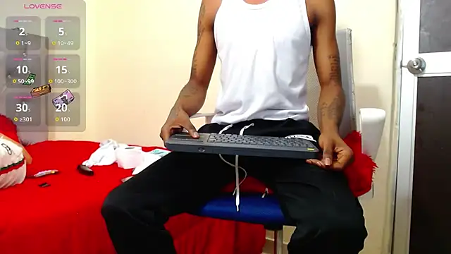 Snapshot of kilian_xx chatting on November 22, 2025, 3:27 am kilian xx online show from November 22, 2025, 3:27 am