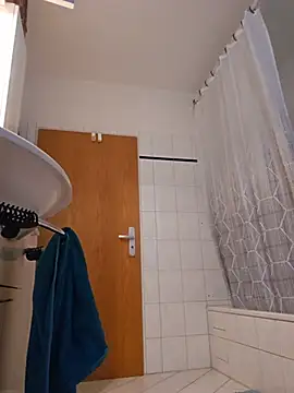 Snapshot of NiceHunter89 chatting on July 16, 2026, 3:20 pm NiceHunter89 online show from July 16, 2026, 3:20 pm
