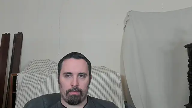 Snapshot of Metalstud chatting on February 22, 2026, 9:22 am Metalstud online show from February 22, 2026, 9:22 am