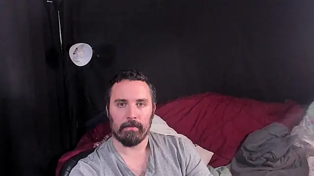 Metalstud online show from November 5, 2025, 2:36 am