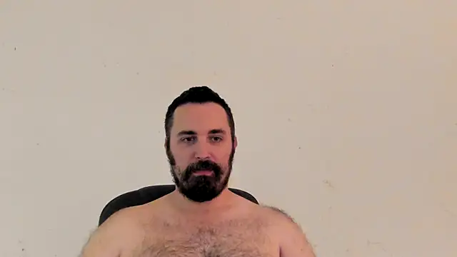 Metalstud online show from September 26, 2025, 3:35 am