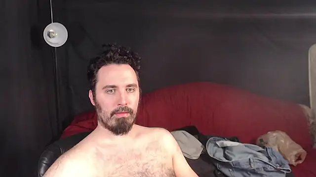 Metalstud online show from March 11, 2025, 4:30 am