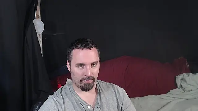 Metalstud online show from October 3, 2025, 2:37 am