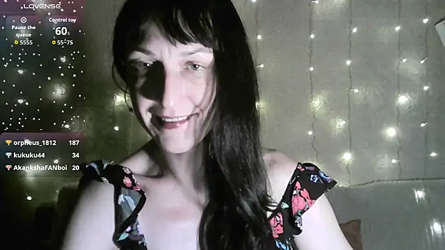 Snapshot of MarieODahliaS chatting on January 5, 2026, 5:27 pm MarieODahliaS online show from January 5, 2026, 5:27 pm