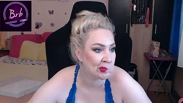 Snapshot of MissLexyGold chatting on February 9, 2025, 1:46 pm MissLexyGold online show from February 9, 2025, 1:46 pm