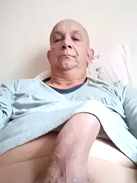 Snapshot of bigcock_marusz chatting on October 17, 2025, 6:39 am bigcock marusz online show from October 17, 2025, 6:39 am