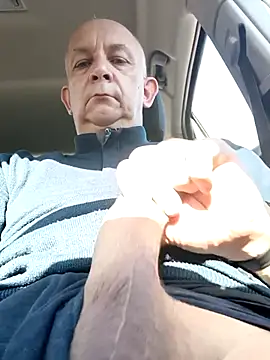 bigcock marusz online show from April 10, 2026, 1:40 pm