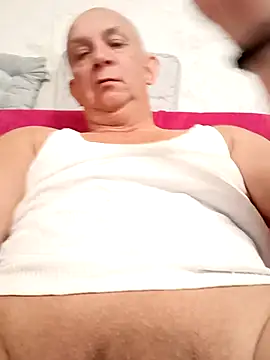 bigcock marusz online show from May 15, 2026, 2:37 pm
