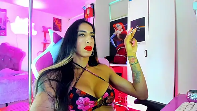 Snapshot of Theexoticgirl chatting on November 4, 2025, 8:56 pm Theexoticgirl online show from November 4, 2025, 8:56 pm