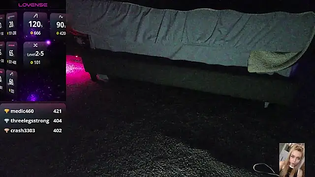 Blondiewithanass online show from November 1, 2025, 12:43 pm