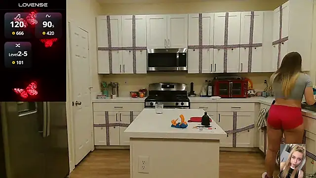 Snapshot of Blondiewithanass chatting on March 1, 2026, 3:50 am Blondiewithanass online show from March 1, 2026, 3:50 am