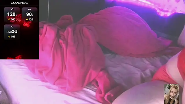 Blondiewithanass online show from March 17, 2026, 6:11 pm