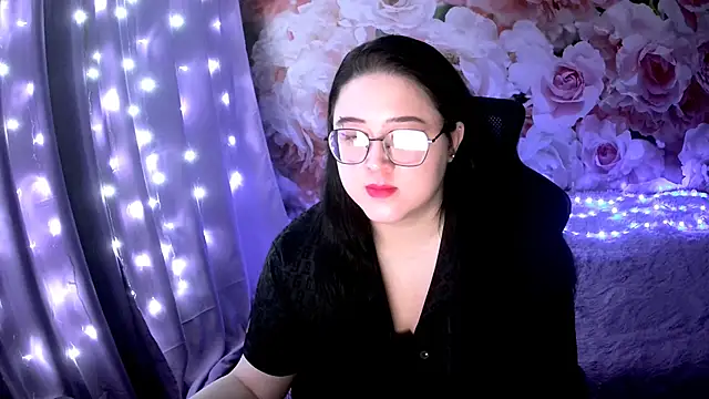 Snapshot of OverseerX chatting on January 5, 2025, 2:52 pm OverseerX online show from January 5, 2025, 2:52 pm