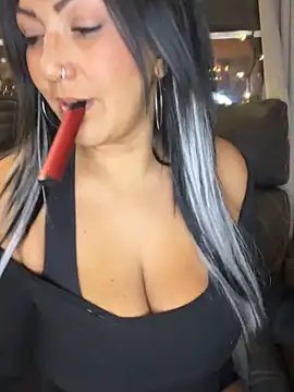 Snapshot of LittleMissEeve chatting on February 20, 2026, 3:36 am LittleMissEeve online show from February 20, 2026, 3:36 am