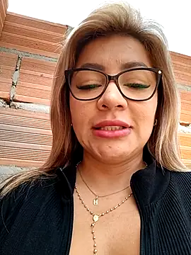 DIANITA 1988 online show from February 24, 2025, 2:15 pm